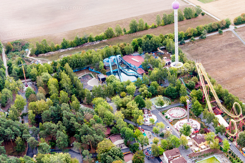 Luftbild: Freizeitzentrum - Vergnügungspark Freizeit-Land Geiselwind in Geiselwind im Bundesland Bayern in Deutschland. Foto: IMG_111202.jpg vom 09.09.2018 durch Werner Riehm/FLY-FOTO.de