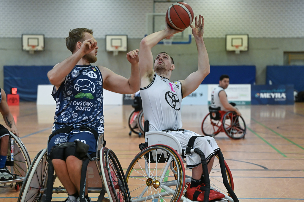 gml_040 | Fotos von Basketballspielen aus dem Raum NRW fotografiert von Gero Mueller-Laschet und Daniel Schaefer - Realisiert mit Pictrs.com