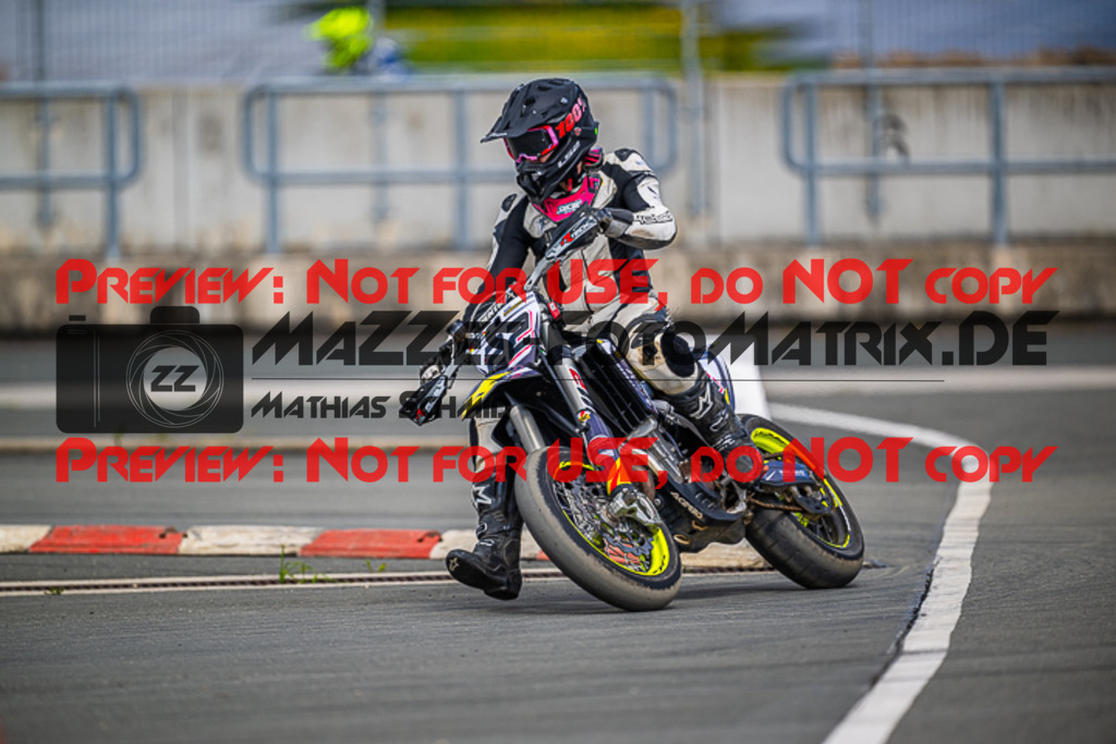 MaZZes_FotoMatrix_230506_2640 | S4