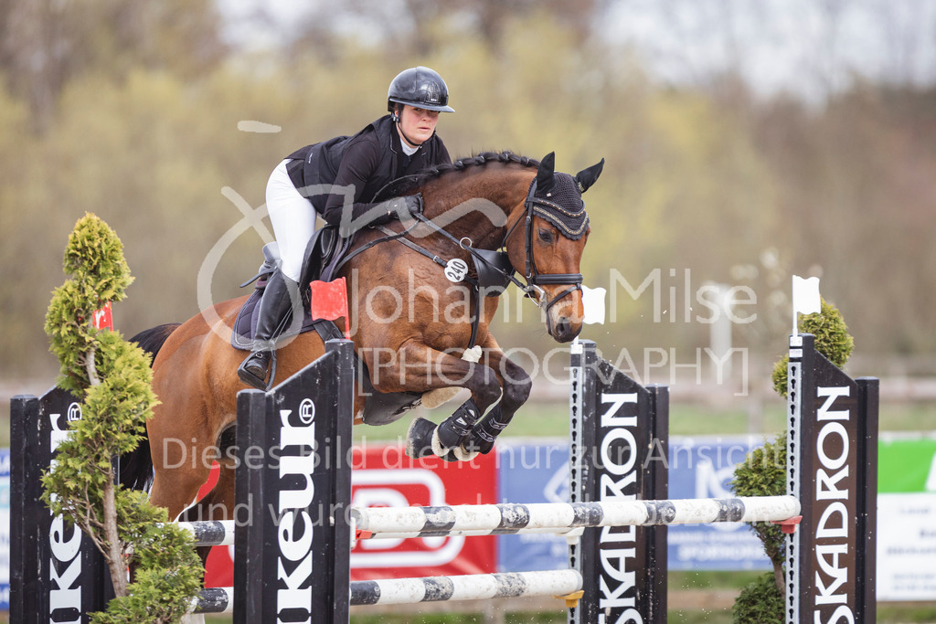 260404_Fruehlingsfest_Stil-L2-750 | Deine schönsten Turniermomente als professionelle Fotos! Entdecke hochwertige Pferdesport-Fotografie im Online-Shop. Jetzt Fotos finden & bestellen!