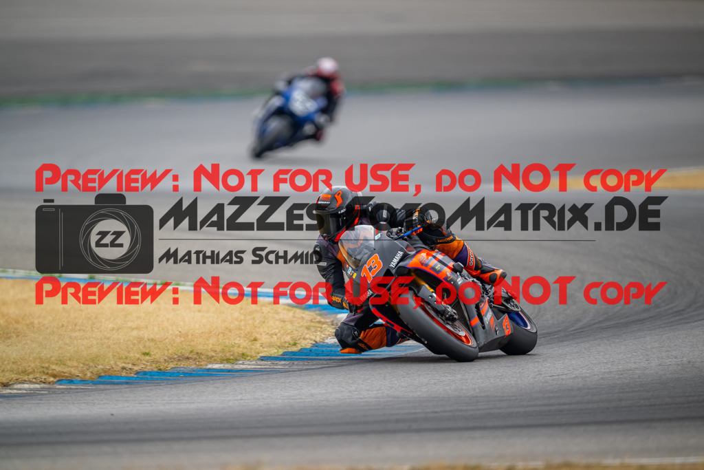 MaZZes-Fotomatrix-20260809-578681 | R1