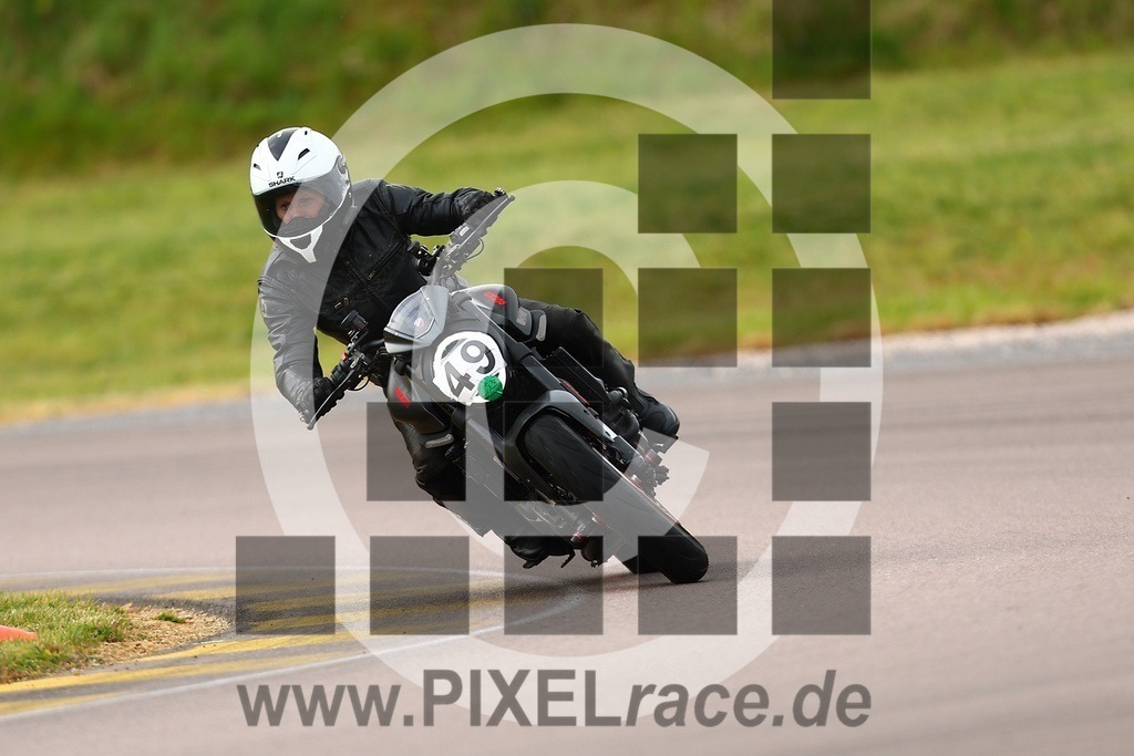 0049-20260504_00064 | Schöne Erinnerungen an spannende Momente - das festzuhalten ist unser Job. PIXELrace.de ist seit 2003 auf den Rennstrecken Europas unterwegs um die Action draußen beim Fahren und die wunderbare Stimmung imm Fahrerlager für euch einzufangen.
