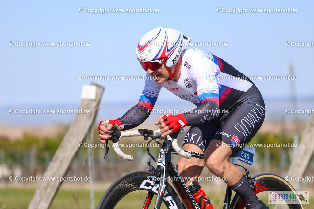 IMG_0027 | @sportshot_your_pictrs #yourpictures#roadtowm2029 #nrm #neusiedlerseeradmarathon #neusiedlersee #neusiedlerseetourismus #burgenland #mörbisch #nrm26 #burgenlandtourismus #voglundco #poweredbyburgenlandtourismus #radsport #rad #marathon #ucigranfondo #visitburgenland #ucigranfondoworldseries