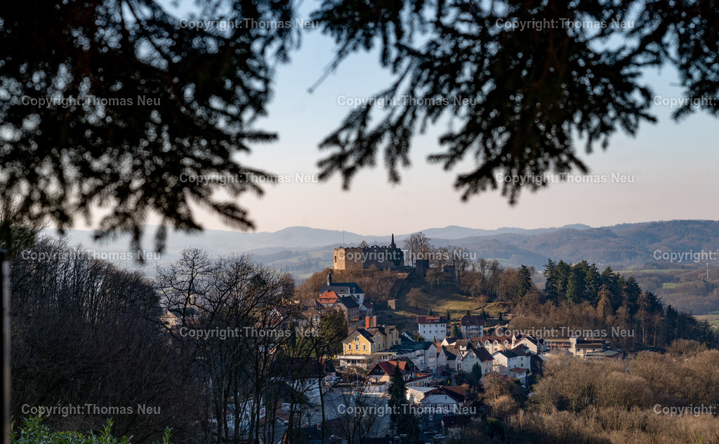 DSC_8145 | bli, Wolkenloser Himmel über der Perlke des Odenwaldes, Unser Fotograf hat dieses Bild von der Litzelröder Höhe aus fotografiert, ,, Bild: Thomas Neu