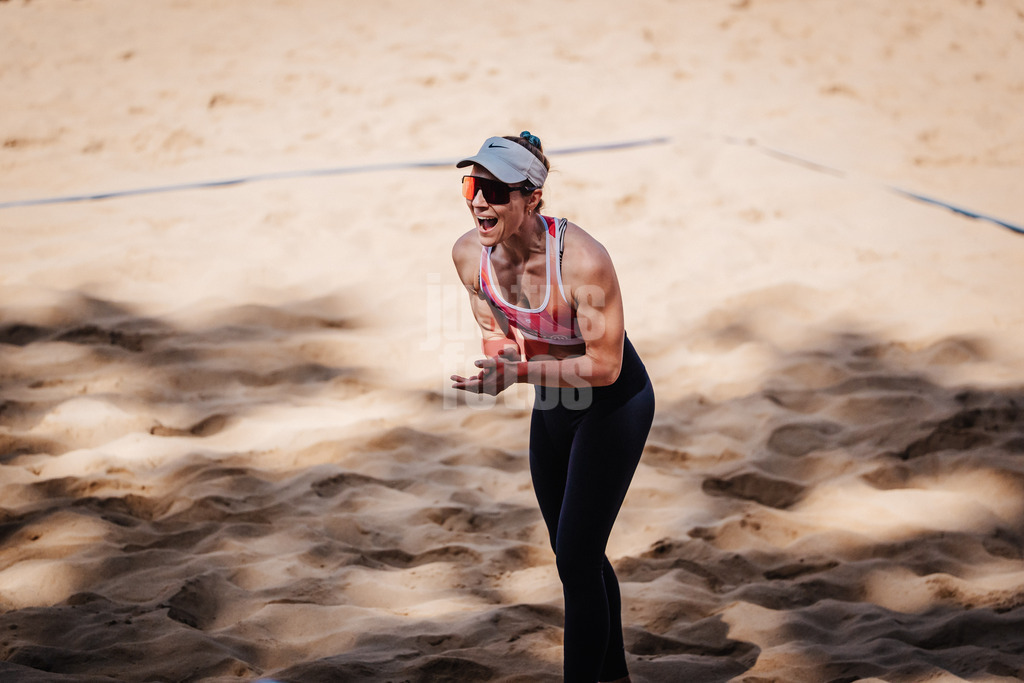 Beachvolleyball | Frauen | Allianz German Beach Tour 2025 | Tourstop Düsseldorf | 09.05.2025 | Maja Rosko jubelt