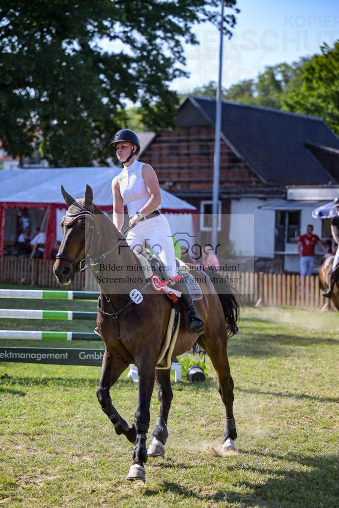 Reitturnier Voxtrup | Entdecke hochwertige Reitturnierfotos von Foto Oger. Professionell, emotional und authentisch – jetzt Lieblingsmomente im Shop bestellen.Deutschlandweite Turnierfotografie. - Realisiert mit Pictrs.com