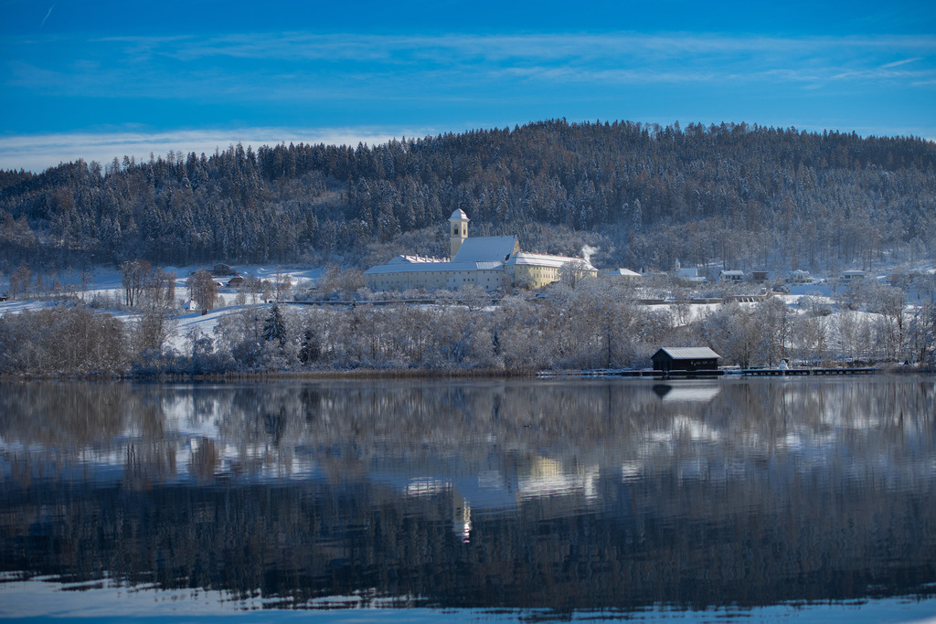 Stift St. Georgen | Das Stift St. Georgen am Längsee - Realisiert mit Pictrs.com