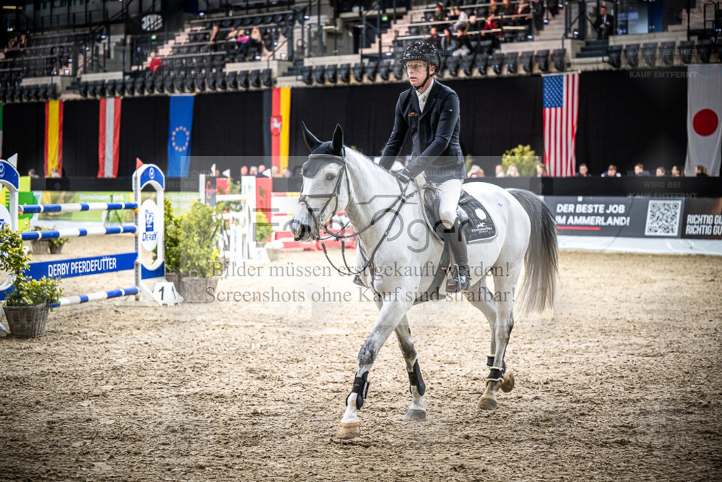 DOS_2248 | Entdecke hochwertige Reitturnierfotos von Foto Oger. Professionell, emotional und authentisch – jetzt Lieblingsmomente im Shop bestellen. - Realisiert mit Pictrs.com