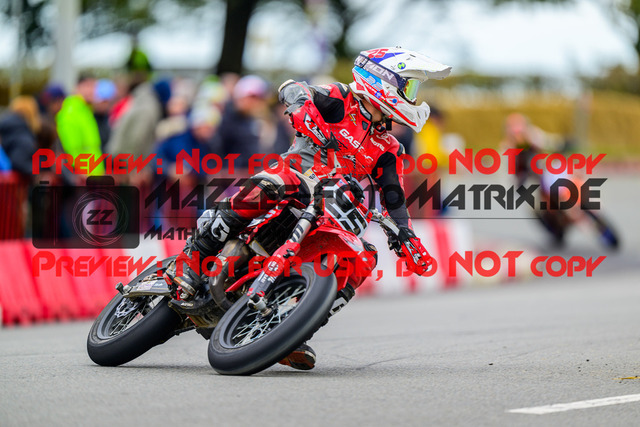 MaZZes_Fotomatrix_20241006_6007705_0572 | JUNIOR