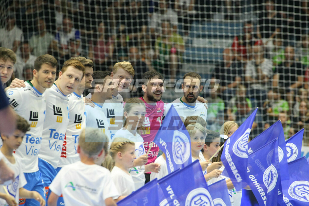 VFL Gummersbach -  FrischAuf Göppingen | Danierl Rebmann (lila Trikot) - © Sportfoto-Sale (MK) - Realisiert mit Pictrs.com