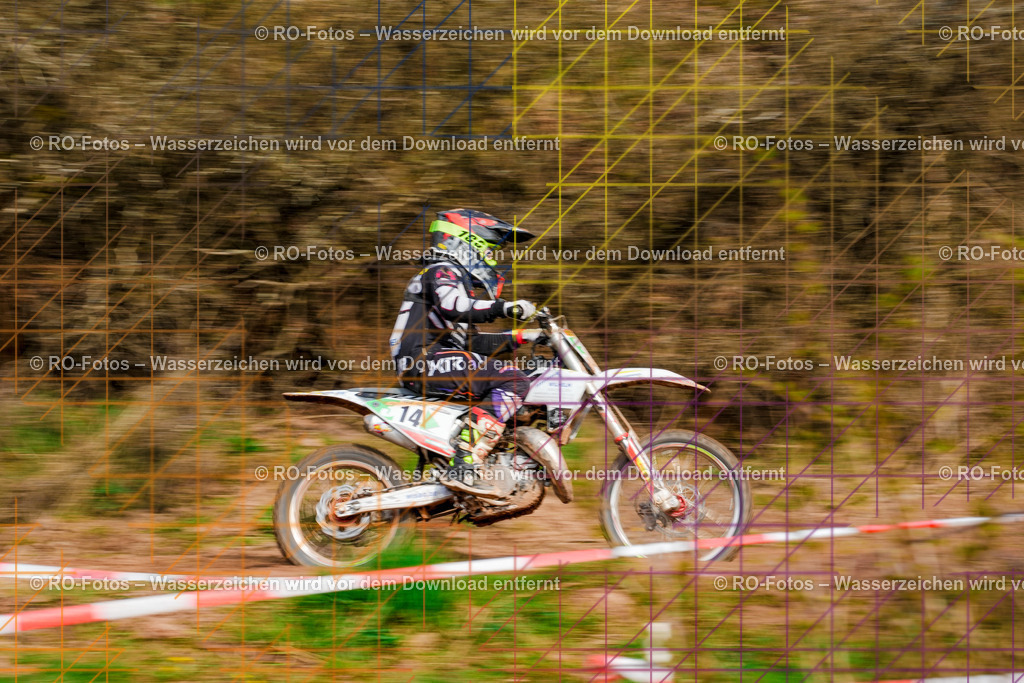 1 2 Lauf Mernes-453 | Sportfotografie von RO-Fotos: Motorsport, Motocross, Enduro, Laufveranstaltungen und Triathlon. Professionelle Fotos von Sportlern und Events. - Realisiert mit Pictrs.com