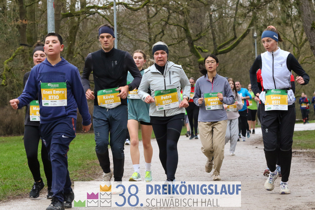 5km Roewisch Wohnbau Cup | 3 Koenigslauf 2024 5km Roewisch Wohnbau Cup - Realisiert mit Pictrs.com