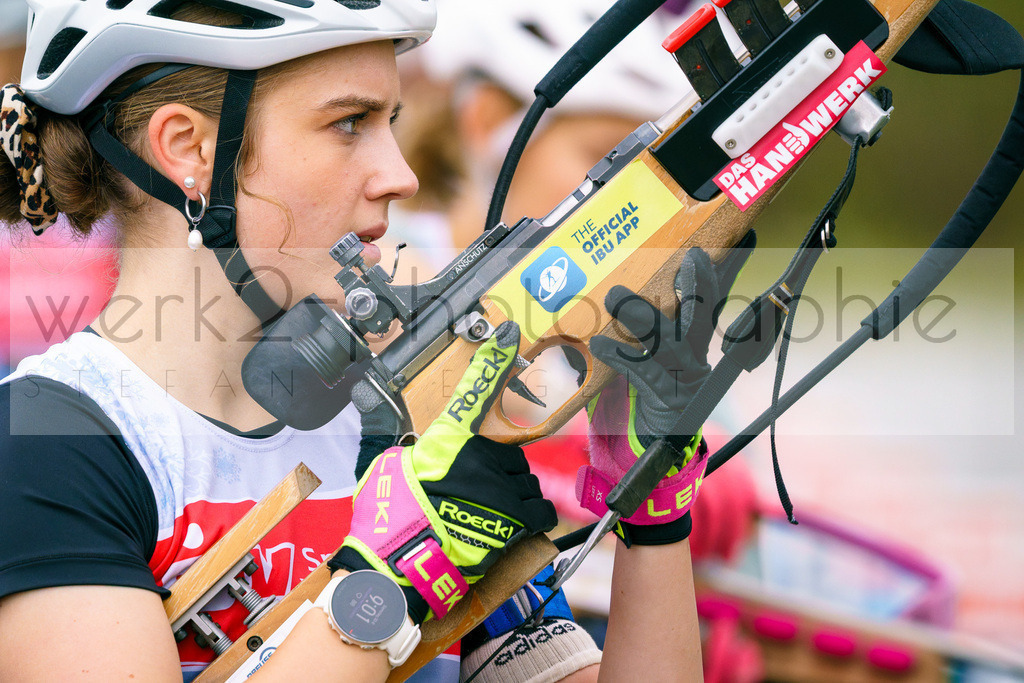 LAPUA Cup Oberhof | werk2-photographie oder werk2 ist ein Fotograf in 98724 Neuhaus am Rennweg (Neuhaus/Rwg.) Thüringen für Eventfotografie, Hochzeiten, Sportereignisse oder Sportevents und ist auch mal für den FineArt-Print unterwegs auf der Suche nach dem besten Licht.