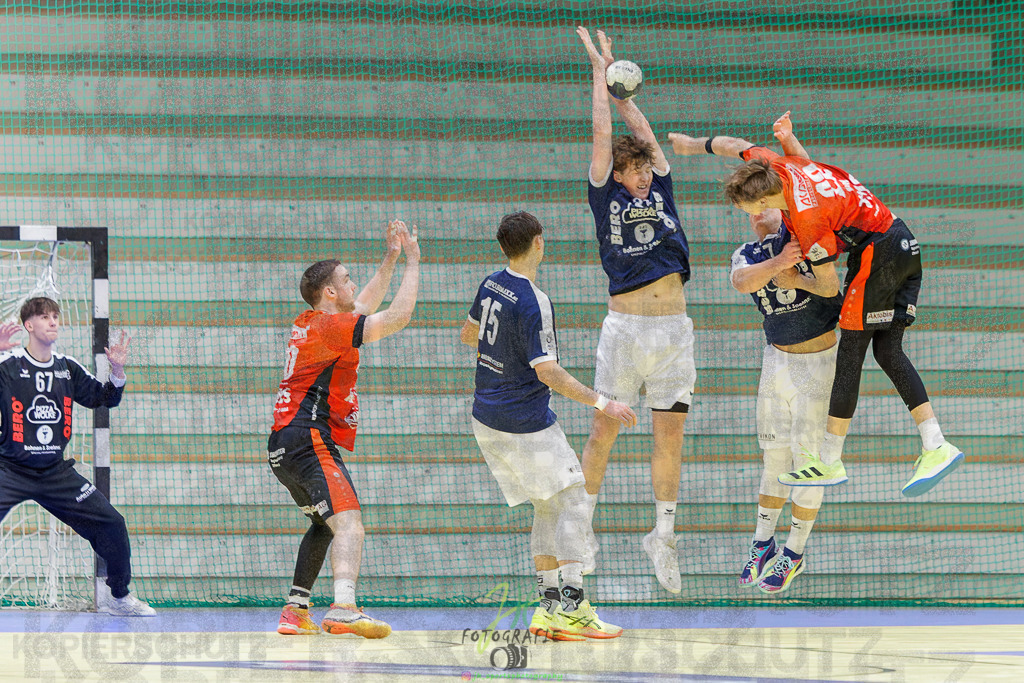 Jugendbundesliga A-Jugend; HSG Dutenhofen/Münchh. - HSG Rodgau Nieder-Roden | Jugendbundesliga A-Jugend; HSG Dutenhofen/Münchh. - HSG Rodgau Nieder-Roden am 07.12.2024 in Dutenhofen (Sporthalle Dutenhofen)Photo © 2024 - Jörg Heinrich - Realisiert mit Pictrs.com