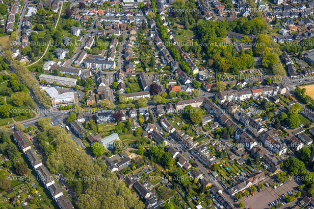 Recklinghausen220501008 | Luftbild der ehemaligen Trabrennbahn Recklinghausen, an der Autobahn A2, mit nördlicher Tangente der Blitzkuhlenstraße,  König-Ludwig, Recklinghausen, Ruhrgebiet, Nordrhein-Westfalen, Deutschland