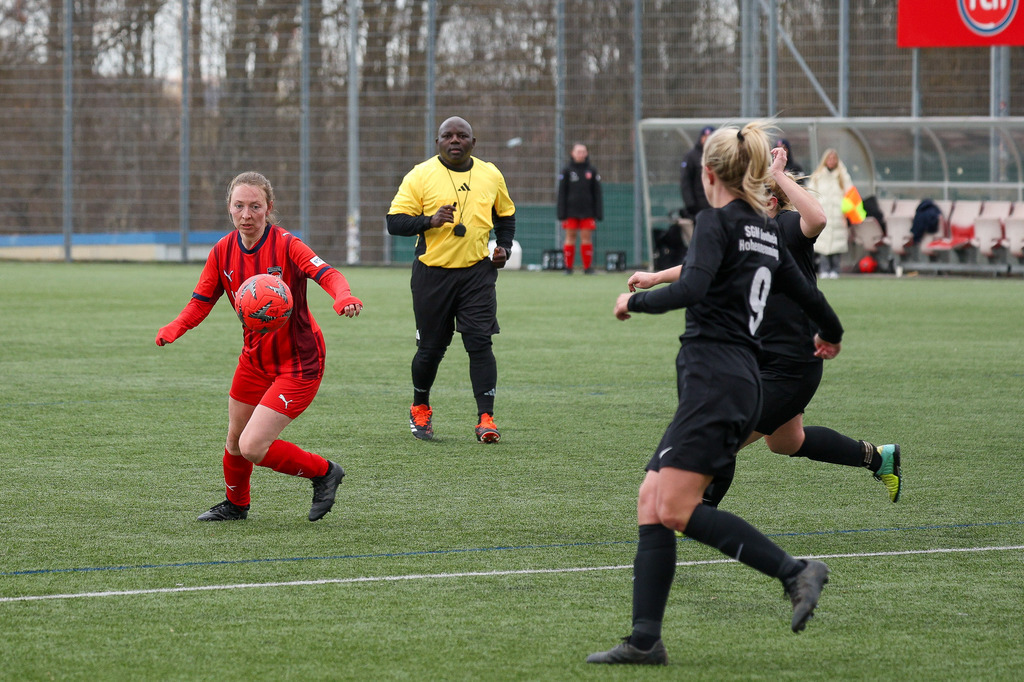 20260329-FCH-HS_056 | 1.FC Heidenheim 1846 II vs. SGM Hohenmemmingen/Sontheim, Fußball, Frauen, Bezirksliga, 2025/2026, 14. Spieltag, 29.03.2026 in Heidenheim, Kunstrasen b. Voith-Arena West(Foto: Michael Bulling) - Realisiert mit Pictrs.com
