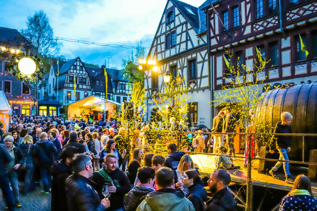 Oberwesel 2023 Hexennacht-2235 | Die Hexennacht in Oberwesel am Rhein findet in der Walpurgisnacht am 30. April statt. - Realisiert mit Pictrs.com