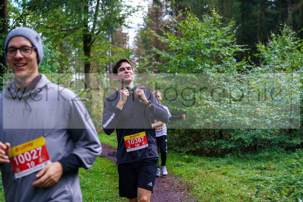 Herbstlauf 2024 | Rennsteig-Herbstlauf von Neuhaus am Rennweg nach Masserberg am 6. Oktober 2024