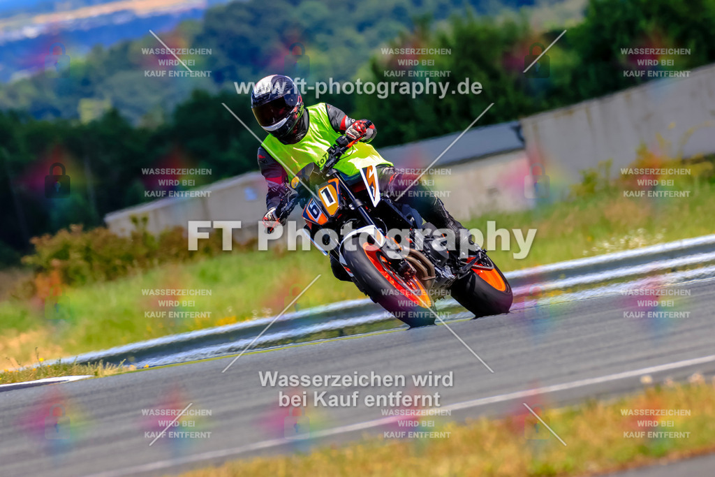 _TCM5105 | Hier findet Ihr Bilder von Touristenfahrten auf der Nürburgring Nordschleife oder von anderen Veranstaltungen die ich besucht habe. Viel Spass beim Durch Schauen 