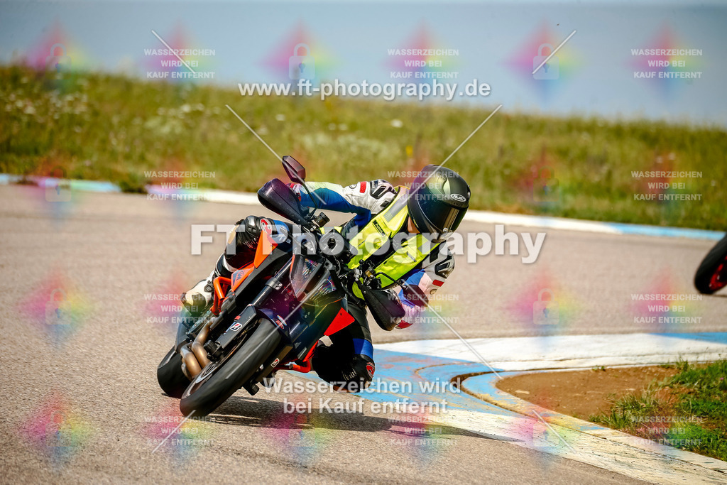 Chambley Juli-2899 | Hier findet Ihr Bilder von Touristenfahrten auf der Nürburgring Nordschleife oder von anderen Veranstaltungen die ich besucht habe. Viel Spass beim Durch Schauen 