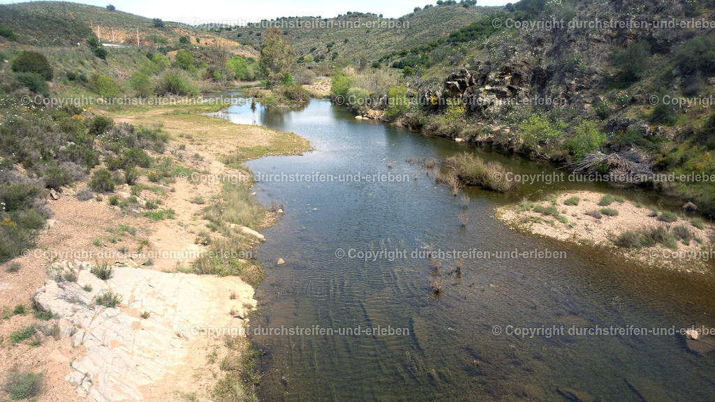 Ribeira da Foupana nahe Vaqueiros | Ribeira da Foupana nahe Vaqueiros, Serra do Caldeirão, Algarve - Realisiert mit Pictrs.com