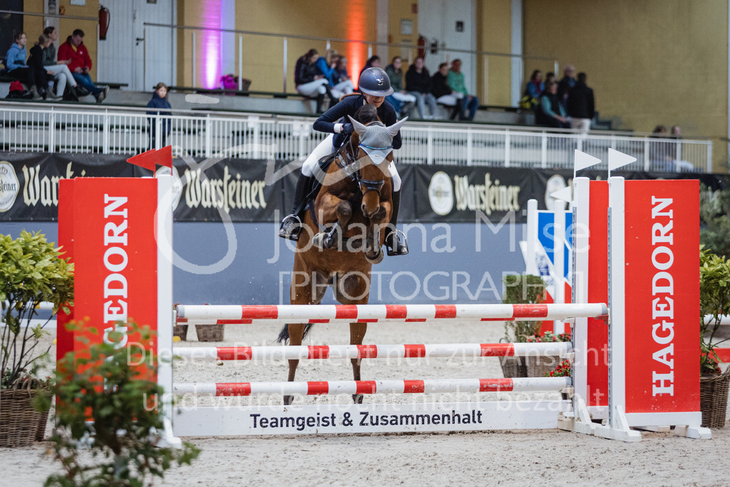 221022_Warstein_PonyTrophy-169 | Deine schönsten Turniermomente als professionelle Fotos! Entdecke hochwertige Pferdesport-Fotografie im Online-Shop. Jetzt Fotos finden & bestellen!