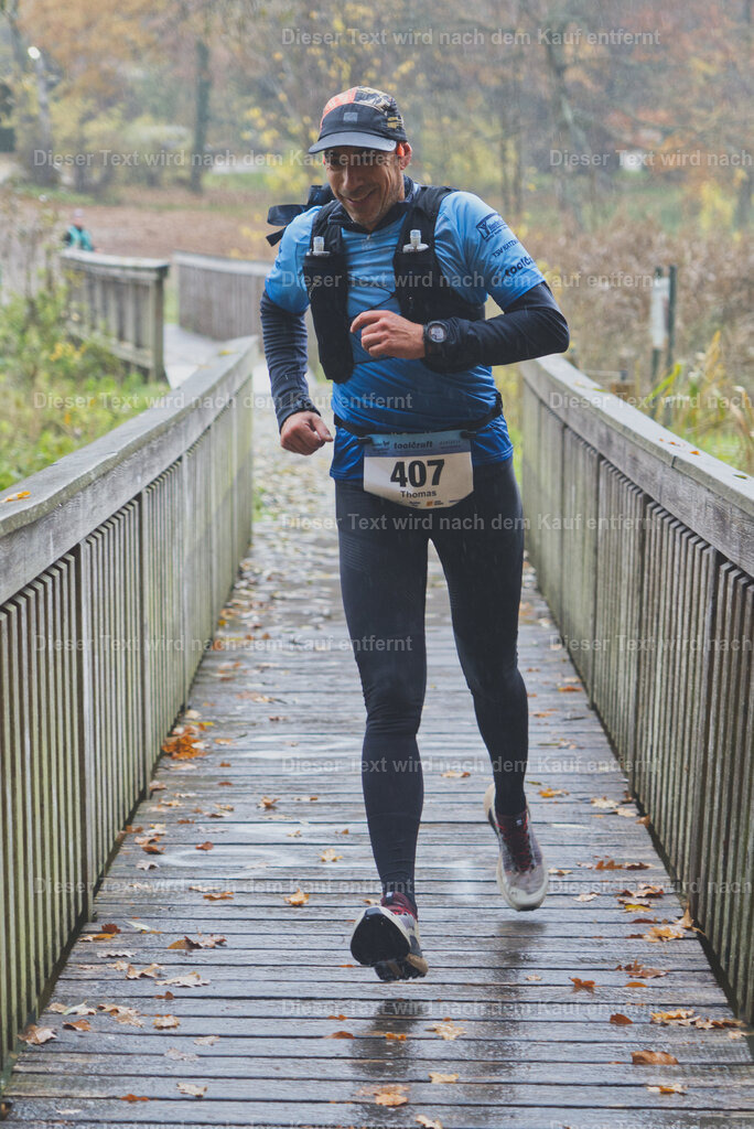 cineathletes-huegelland-2025-11-09-09-07-31-1 | Sportfotografie rund um Obstacle Course Racing und Trail Run - Realisiert mit Pictrs.com