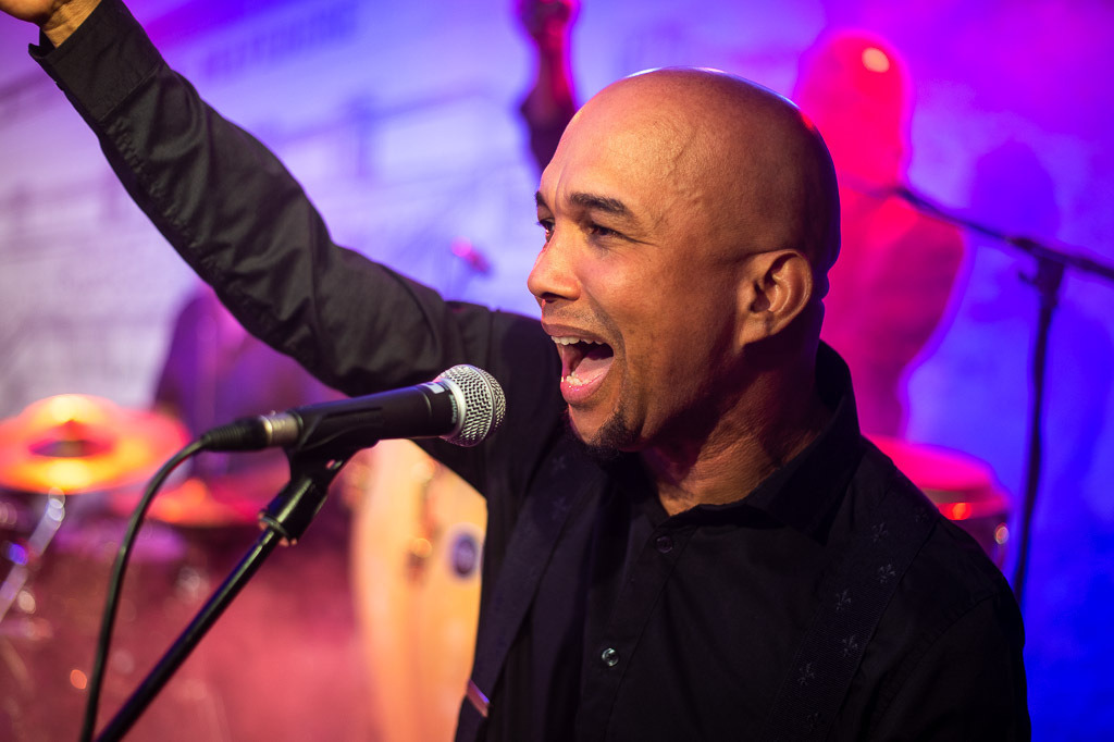 Tango meets Cuba | Tango meets Cuba mit den Klazz Brothers & Cuba Percussion im Forte Belvedere Leisnig zum Festival Hallo Leisnig 2022. - Realisiert mit Pictrs.com