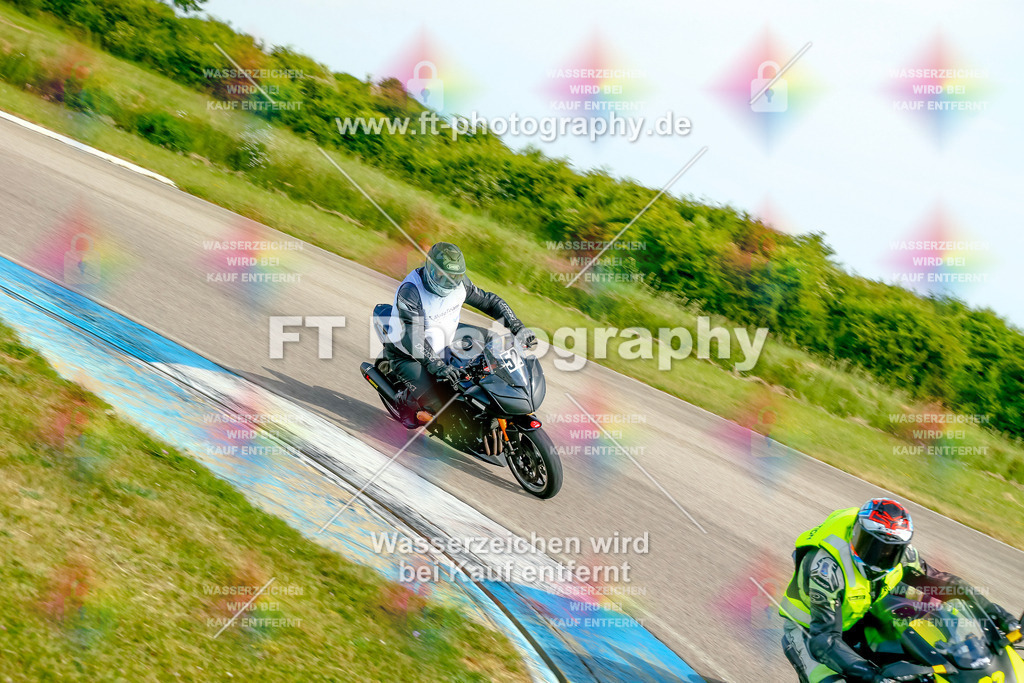 _MOT1223 | Hier findet Ihr Bilder von Touristenfahrten auf der Nürburgring Nordschleife oder von anderen Veranstaltungen die ich besucht habe. Viel Spass beim Durch Schauen 