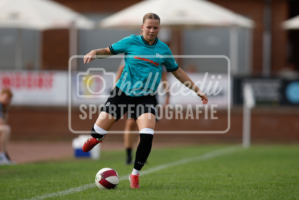 Fußball I Frauen I Westfalenpokal 26-27 I DJK GW Amelsbüren - SSV Rhade  I 18823 | realhellocedii - Realisiert mit Pictrs.com