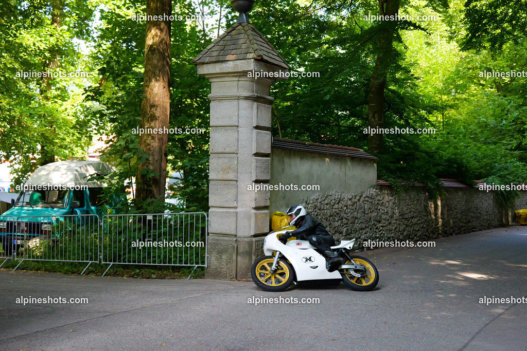 P1015113 | Erleben Sie atemberaubende, hochqualitative Fotos Ihrer Fahrt entlang der malerischen Alpenstraßen. Besuchen Sie alpineshots.com, um professionelle Aufnahmen Ihrer unvergesslichen Reise zu finden und zu kaufen - Realisiert mit Pictrs.com