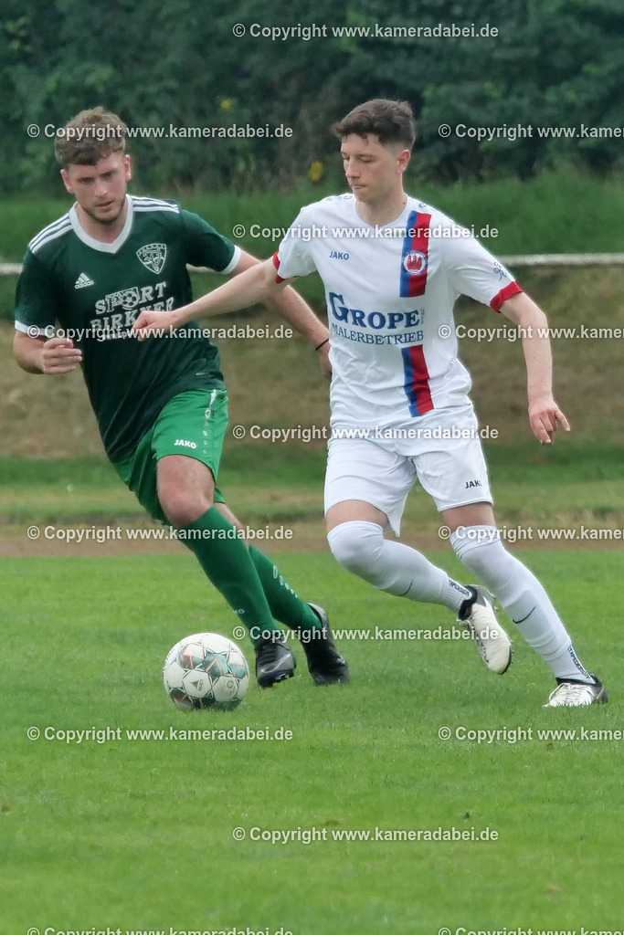 Fußball : TV Voerde - SUS 09 Dinslaken 2 am 21.07.2024 in Voerde | Fußball : TV Voerde - SUS 09 Dinslaken 2 am 21.07.2024 in Voerde - Realisiert mit Pictrs.com
