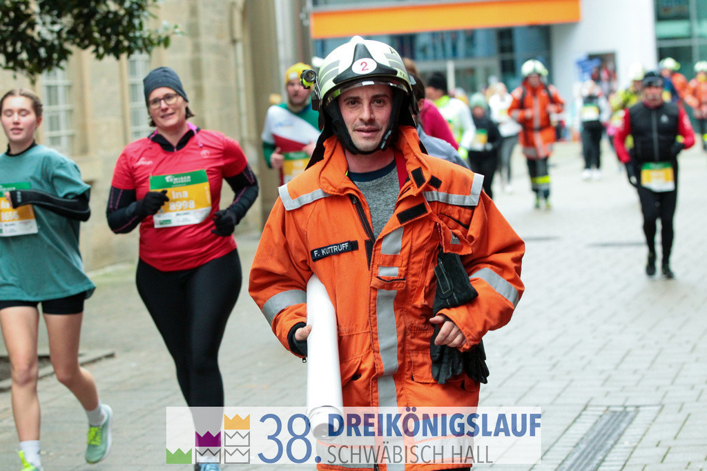 5km Roewisch Wohnbau Cup | 3 Koenigslauf 2024 5km Roewisch Wohnbau Cup - Realisiert mit Pictrs.com