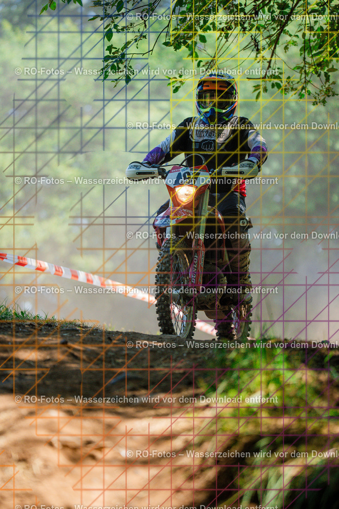 5 Lauf Schlüchtern IGE 2026-1020 | Sportfotografie von RO-Fotos: Motorsport, Motocross, Enduro, Laufveranstaltungen und Triathlon. Professionelle Fotos von Sportlern und Events. - Realisiert mit Pictrs.com