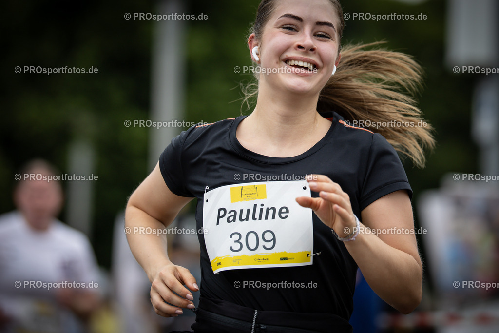 Stadionlauf Köln, 26.05.2024 | Impressionen von Stadionlauf Köln am 26.05.2024 rund um das RheinEnergie-Stadion in Koeln-Müngersdorf.