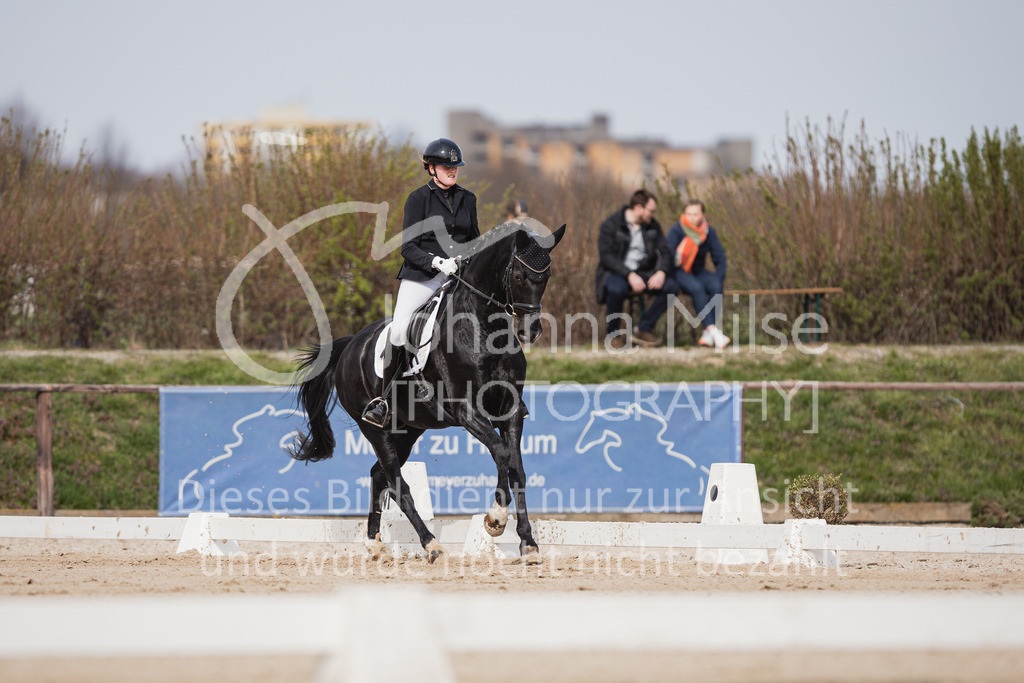 230410_Frühlingsfest_Dressurreiter-L-602 | Deine schönsten Turniermomente als professionelle Fotos! Entdecke hochwertige Pferdesport-Fotografie im Online-Shop. Jetzt Fotos finden & bestellen!