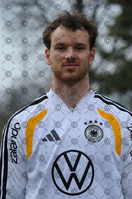 RGE_9009 | Deutsche Nationalmannschaft U-20, Herren, Training auf dem Gebhardt-Platz, Pascal Klemens ( Hertha BSC ),  24.03. 2026, Fotograf: Ralf Gebhardt - Realisiert mit Pictrs.com