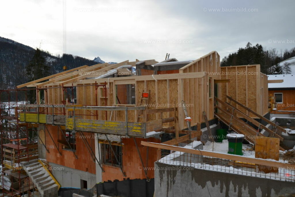 bib-lg09-holzbau-0134 | Nach LV-Leistungsgruppen sortierte Detailfotos über den Bau eines Hauses. Alle Hausbau-Bilder direkt vom Urheber und Autor der Website Haus-Selber-Bauen.com