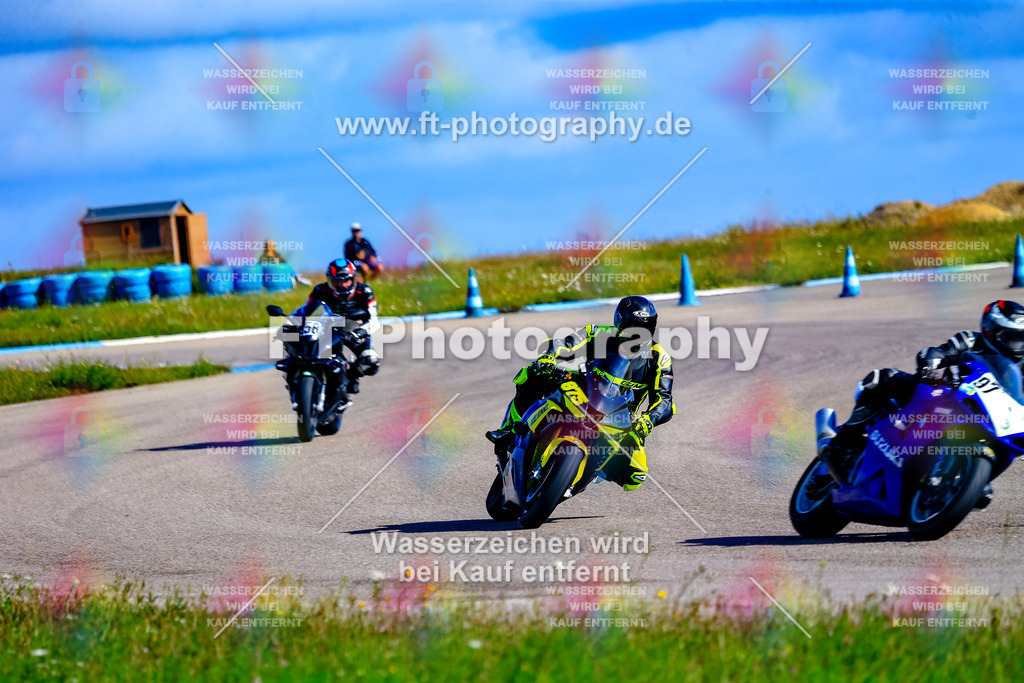 _OUR5166 | Hier findet Ihr Bilder von Touristenfahrten auf der Nürburgring Nordschleife oder von anderen Veranstaltungen die ich besucht habe. Viel Spass beim Durch Schauen 