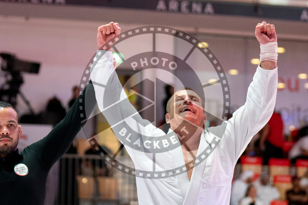 20231107PBB5880 | Fighters compete during the AJP World Master Championship in the Mubadala Arena in Abu Dhabi, Arab United Emirates, on November 7, 2023.