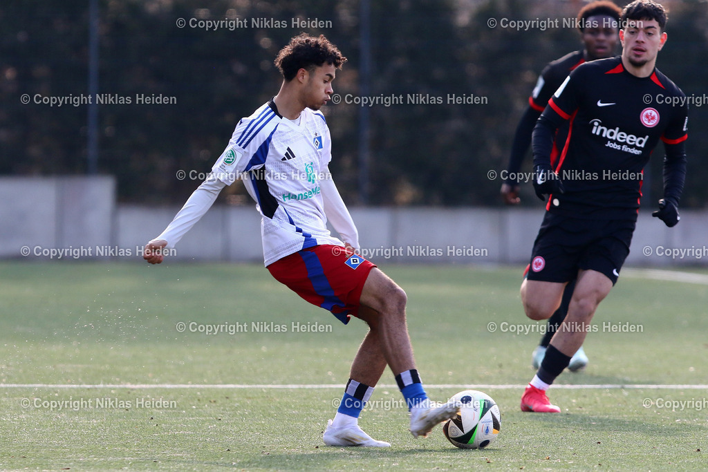 H_HamburgerSVU19_EintrachtFrankfurtU19_U19DFBNachwuchsliga_15022025 | #6 Jamal Kwabena Nabe (Hamburger SV U19)Fußball I Junioren I U19 DFB-Nachwuchsliga I Saison 2024-2025 I Hauptrunde Liga A, Gruppe C, 3. Spieltag I Hamburger SV U19 - Eintracht Frankfurt U19 I 15.02.2025 I Alexander-Otto-Akademie
