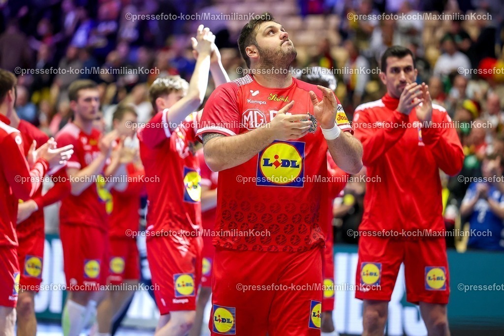 EHF19012601163 | 19.01.2026, Handball, Men's EHF EURO 2026, Österreich - Serbien, Jyske Bank Boxen in Herning, Dänemark, Preliminary Round: Abschlusjubel nach dem Sieg von Österreich gegen Serbien  Tobias Wagner (Austria #55) 