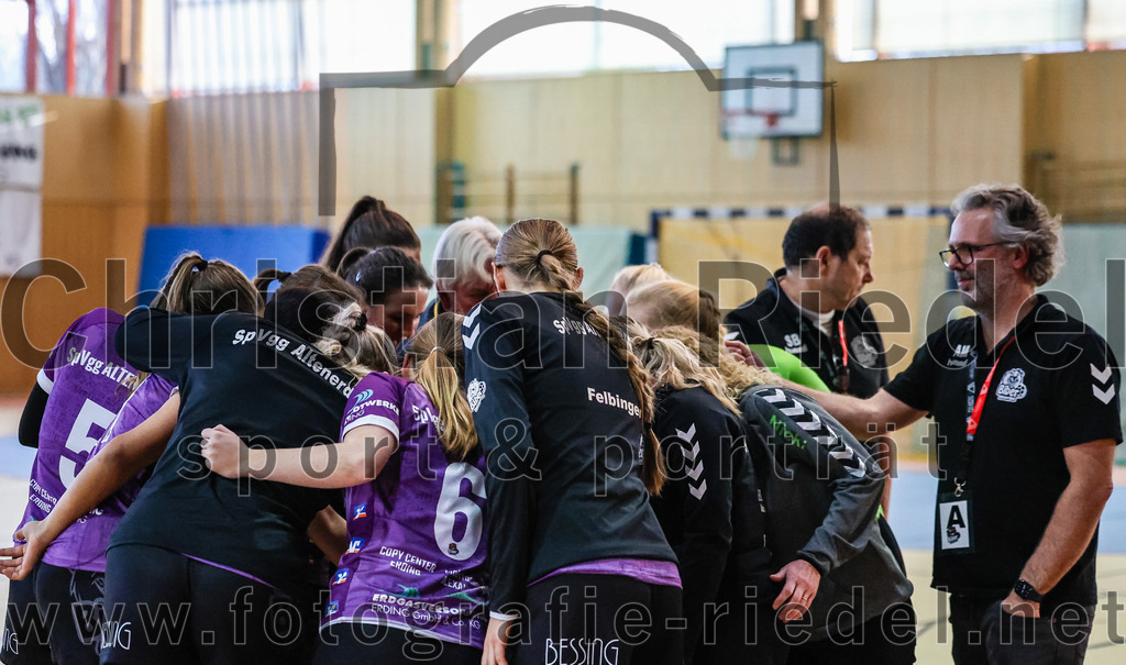 2023-12-16_028_SpVgg_Altenerding_gegen_HC_Donau-Paar_II | Erding, Deutschland, 16.12.2023:
Handball, Bezirksoberliga Frauen Altbayern 2023 / 2024, 10. Spieltag, SpVgg Altenerding gegen HC Donau/Paar II, Endergebnis: 22:22

Foto: Christian Riedel / fotografie-riedel.net