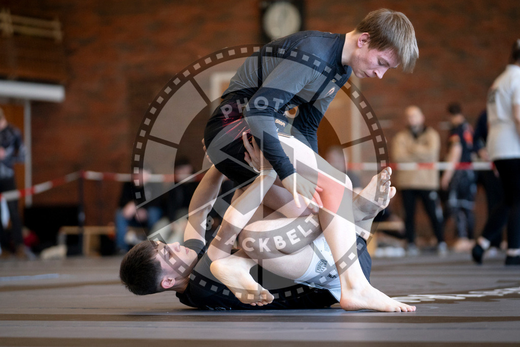 20240309PBB5542 | Fighters compete during the International Luta Livre (ILLCS) Spring Championship in Hannover, Germany, on March 9, 2024.