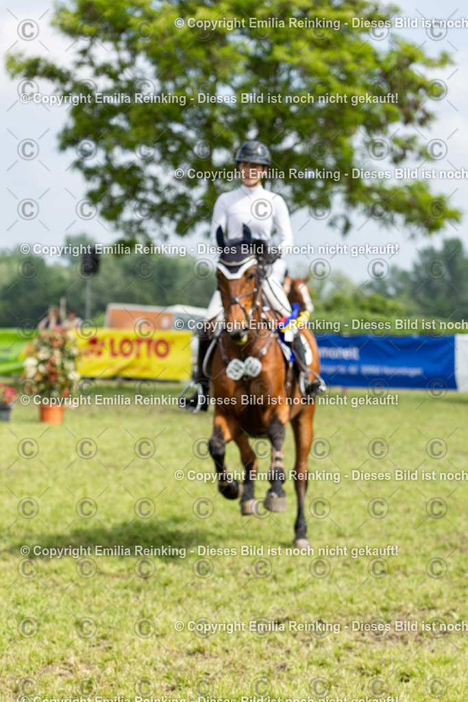 CL5A3103 | Emilia Reinking Fotografie - Realisiert mit Pictrs.com