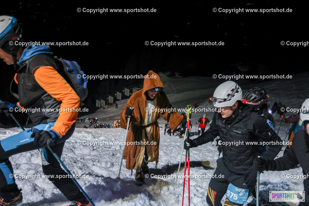 007A0748 | VerticalUp! #vertical_up_kitzbuehel #sportshot_your_pictrs #yourpictrs #dinafit #verticalup!2026