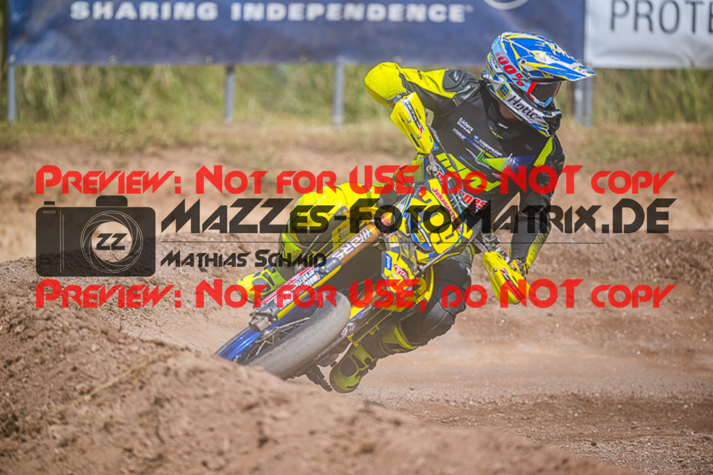 MaZZes_FotoMatrix_220619_2171 | S2