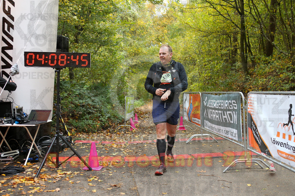 251026_1410_EX1_4152 | Sportfotografie im Rhein-Sieg Kreis, Köln, Bonn, NRW, Rheinland Pfalz, Hessen, etc. Unser Tätigkeitsfeld umfasst den Laufsport vom Volkslauf über den Marathon, Duathlon, Triathon bis zum Ultralauf wie Kölnpfad Ultra oder Schindertrail.