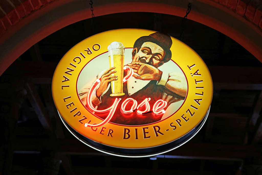 Bayerischer Bahnhof - Gasthaus & Gosebrauerei Leipzig | Das Team hinter BILDLEXIKON LEIPZIG bündelt historische wie aktuelle Informationen über die Stadt Leipzig in Text und Bild auf einer Plattform und stellt diese der interessierten Öffentlichkeit zur Verfügung.