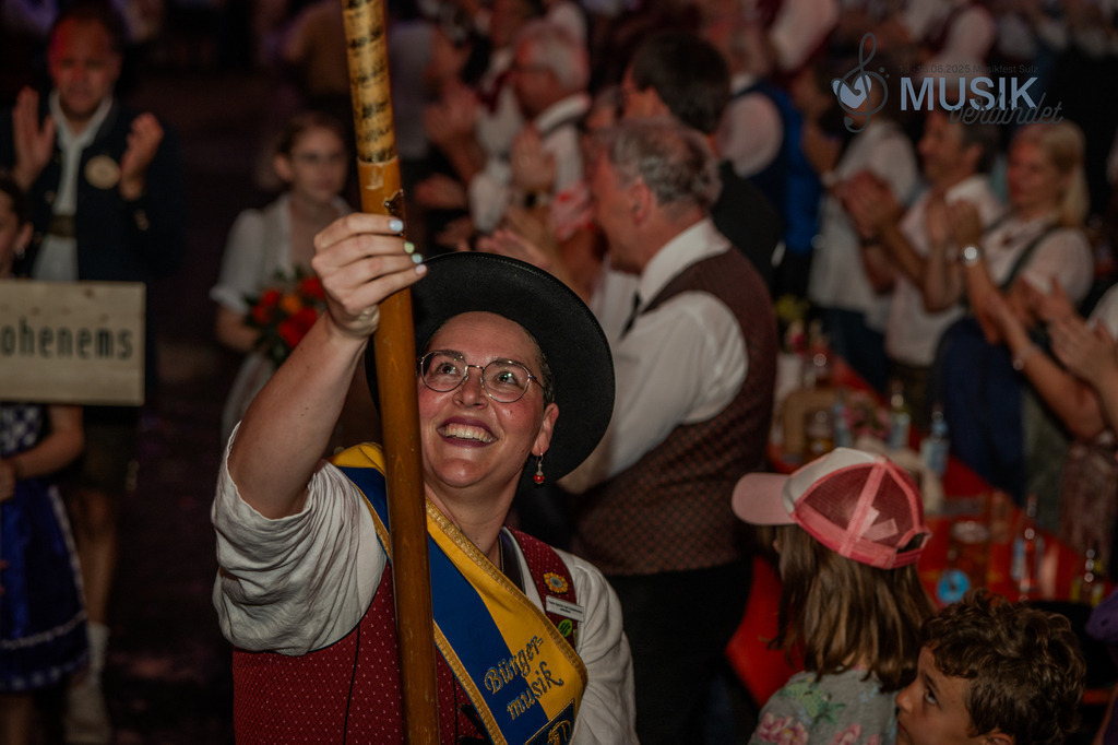 DSC_6073 | "Fussifoto.com – Ihr Ansprechpartner für hochwertige Fotografie! Entdecken Sie kreative Bilder und professionelle Dienstleistungen. Kontaktieren Sie uns für Ihre Projekte!"